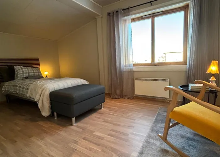 شقة Midt I Raufoss, Stor Med Hage Raufoss